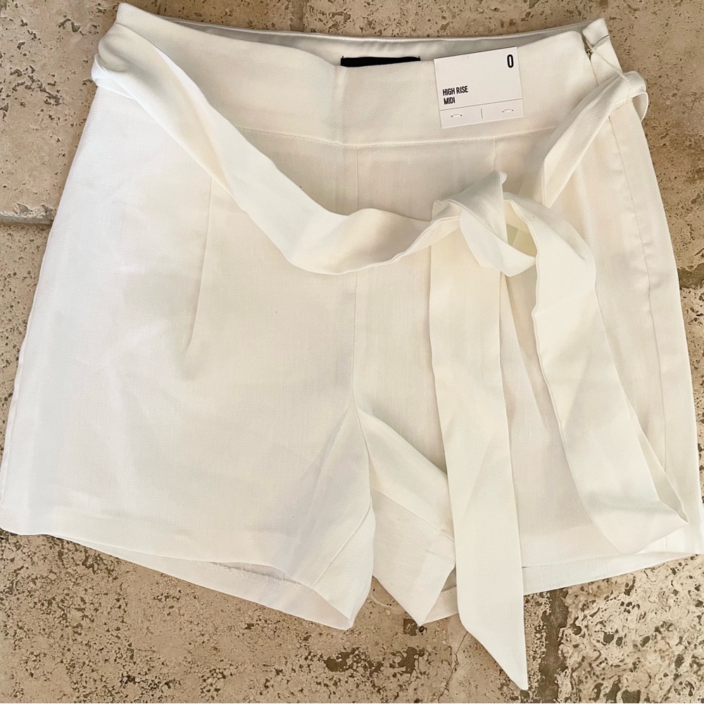 Express Shorts Size 0 Brand New with tag
